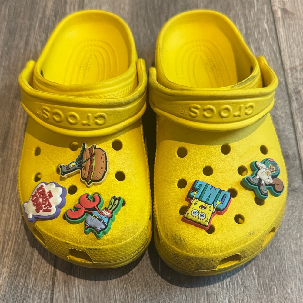 Kid’s CROCS SpongeBob Themed